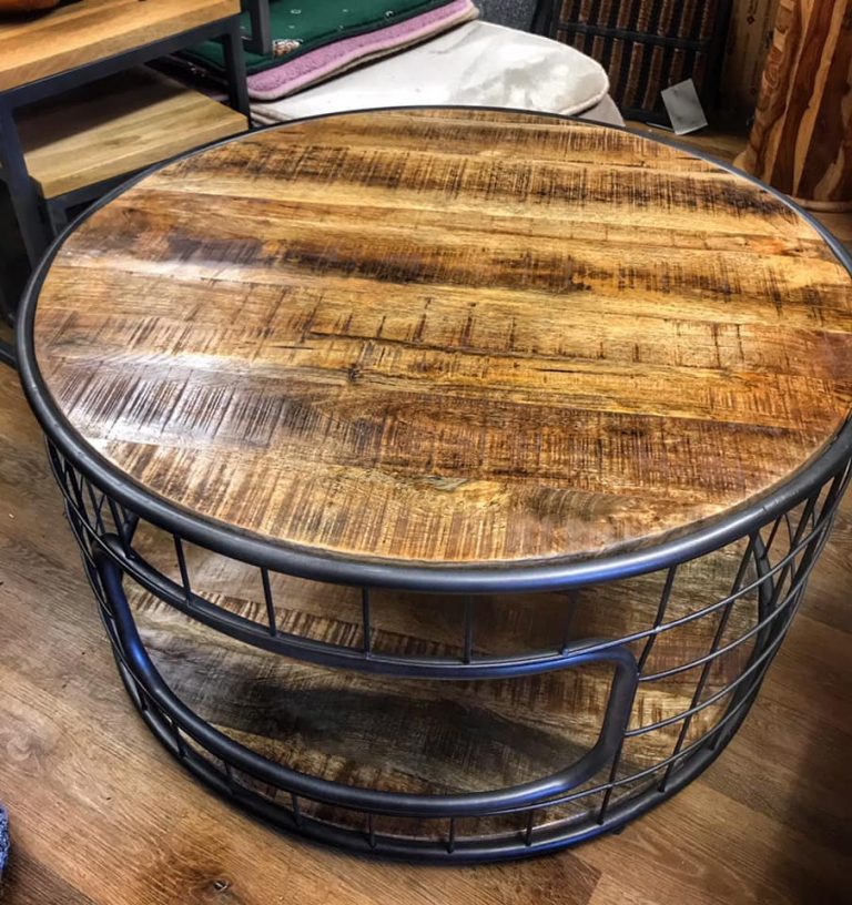 Romney Marsh Carpets Kent Metal Framed Wooden Table